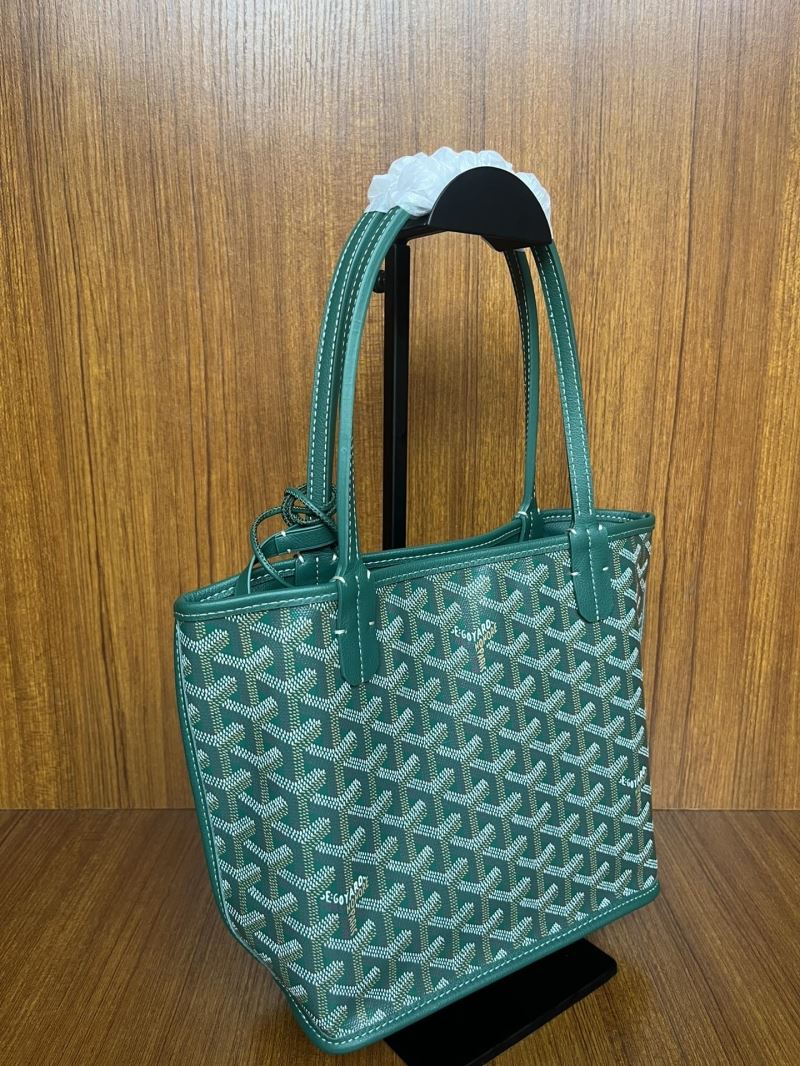 Goyard Shopping Bags